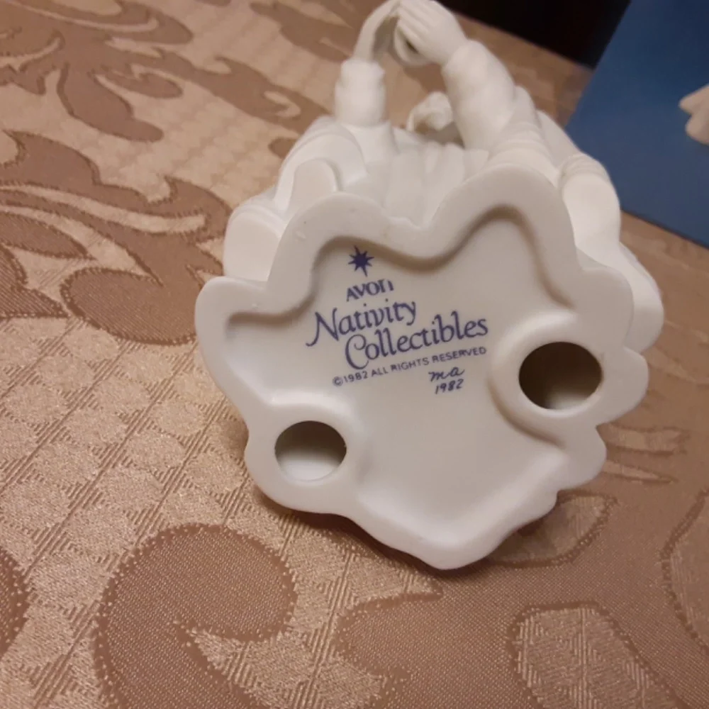 Avon Nativity Collectibles The Magi-Balthasar Porcelain Figurine